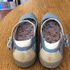 heavenly feet mary jane shoes